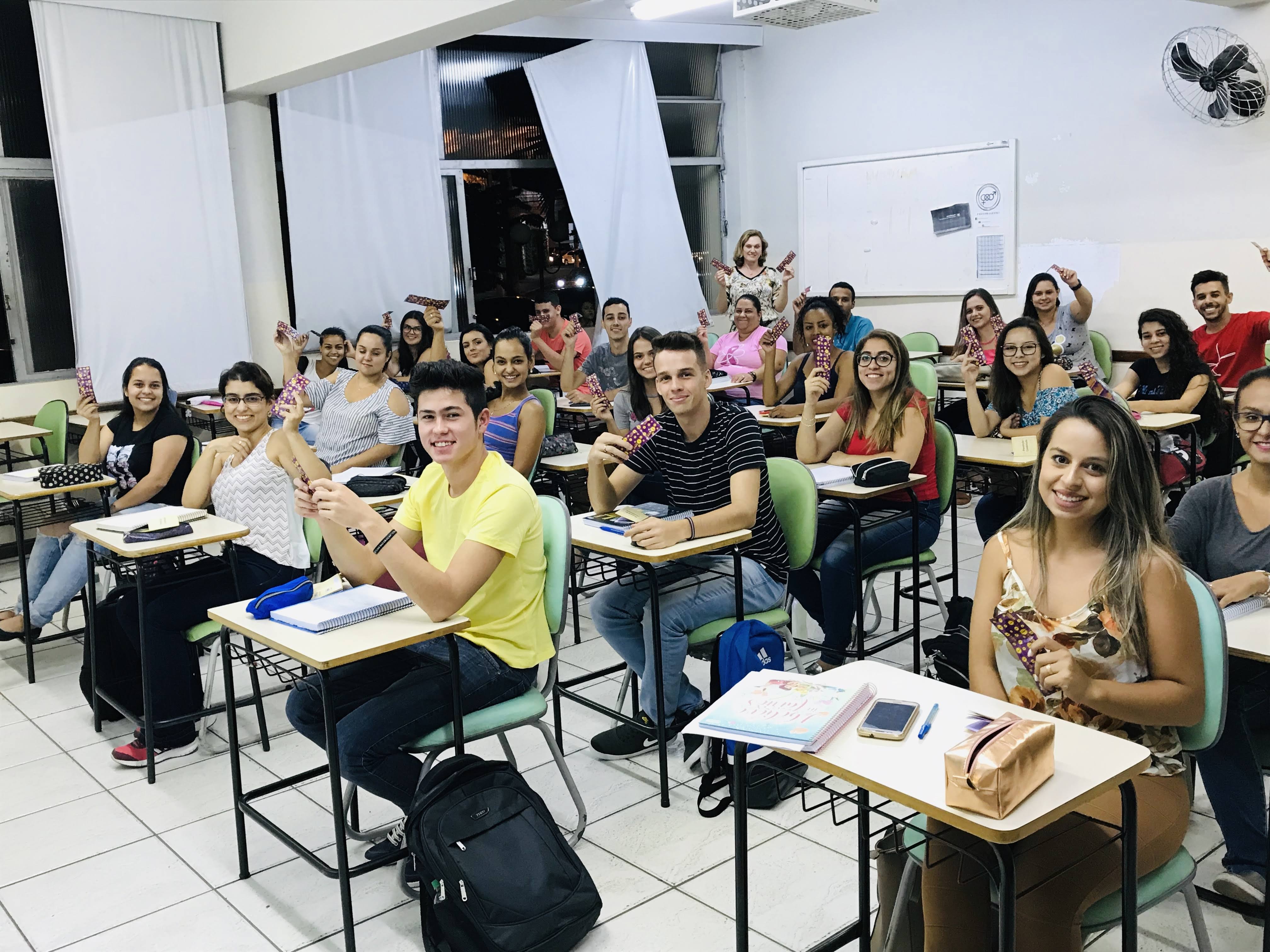 Alunos do curso de enfermagem bacharelado da turma noturna